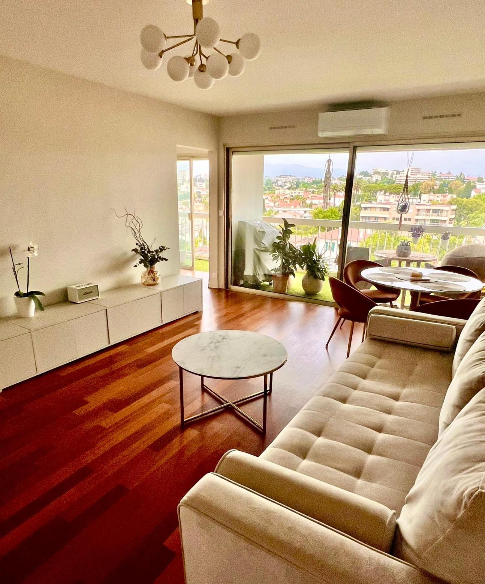 Luxury Penthouse Near The